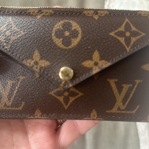 Louis Vuitton Recto Verso Wallet - Picture 2 of 8